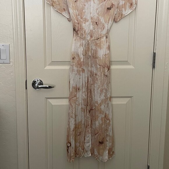 Vince Floral Print Midi Length Dress Size: S - Picture 2 of 4